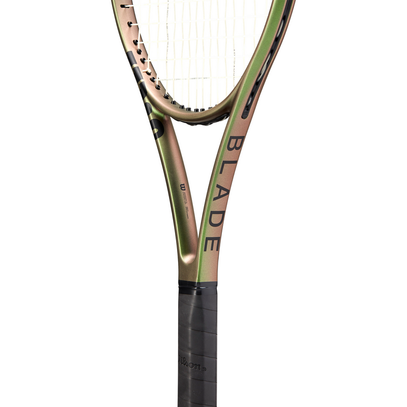 Wilson Blade 104 V8.0 F6