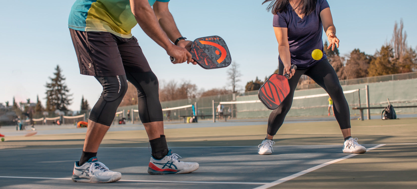 $100 Paddle vs $200 Paddle: Which Do You Need For Your Pickleball Game Right Now?