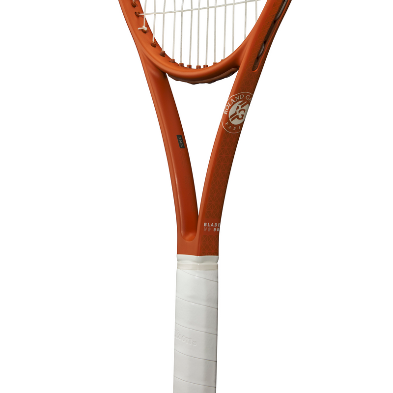 Wilson Blade 98 V9.0 16X19 Roland Garros 2025
