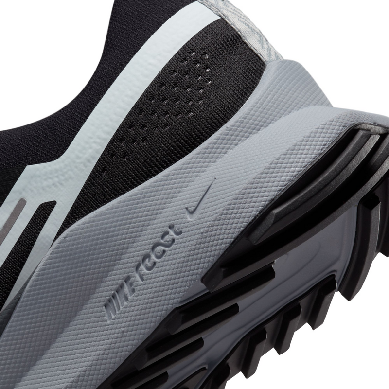 M Peg Trail 4 001 D