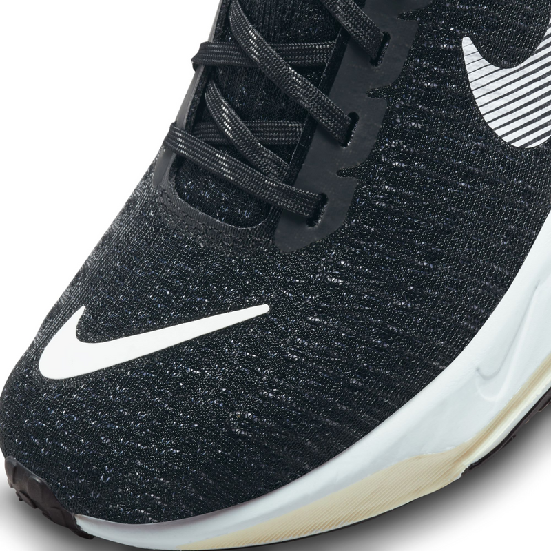 W Invin Run 001 C