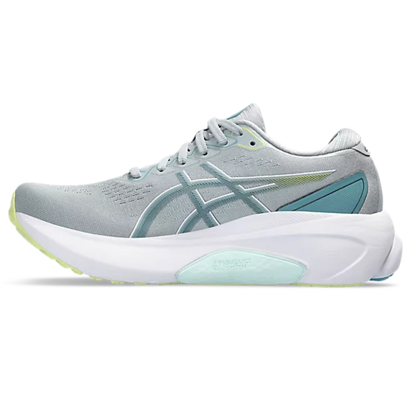 W Kayano 020 B