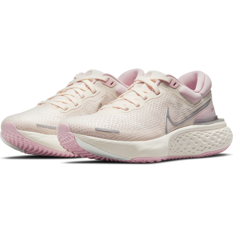 Nike ZoomX Invincible Run Flyknit Womens Running 800 C3