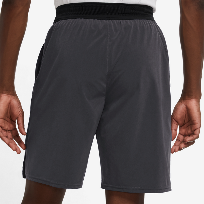 M Nike Court Slam Short 010 B2