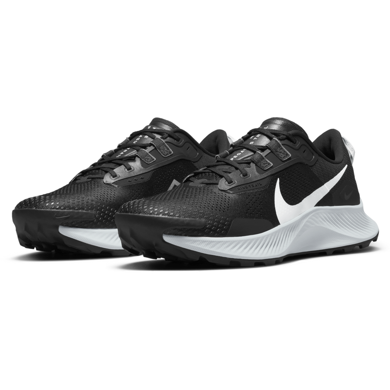 M Pegasus Trail 3 001 F6