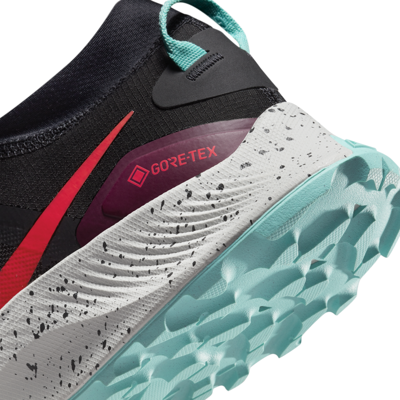 M Pegasus Trail 3 GTX 002 C3