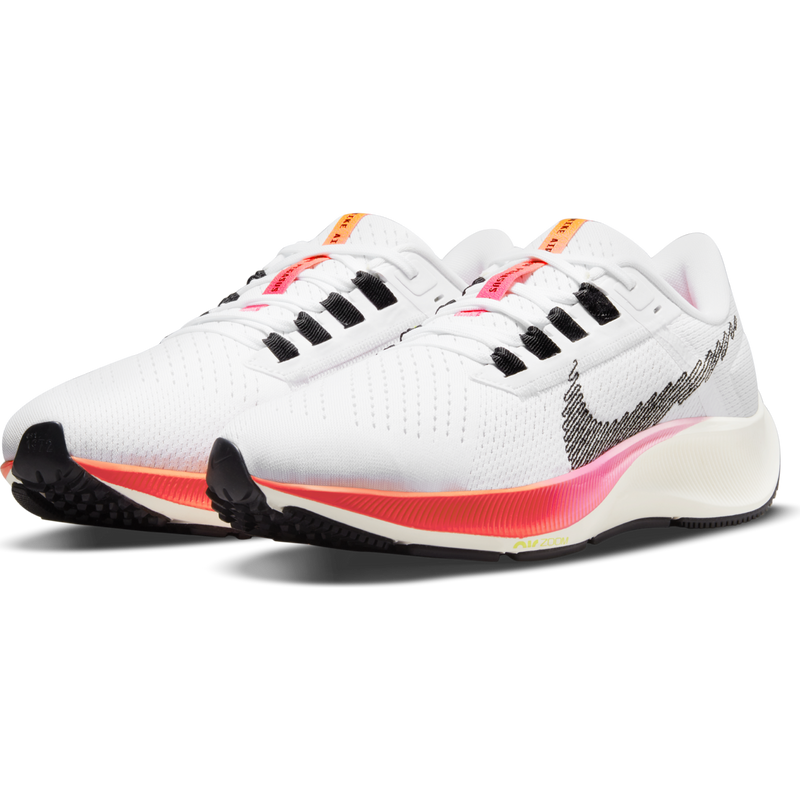 W AirZoom Pegasus 38 100 D4